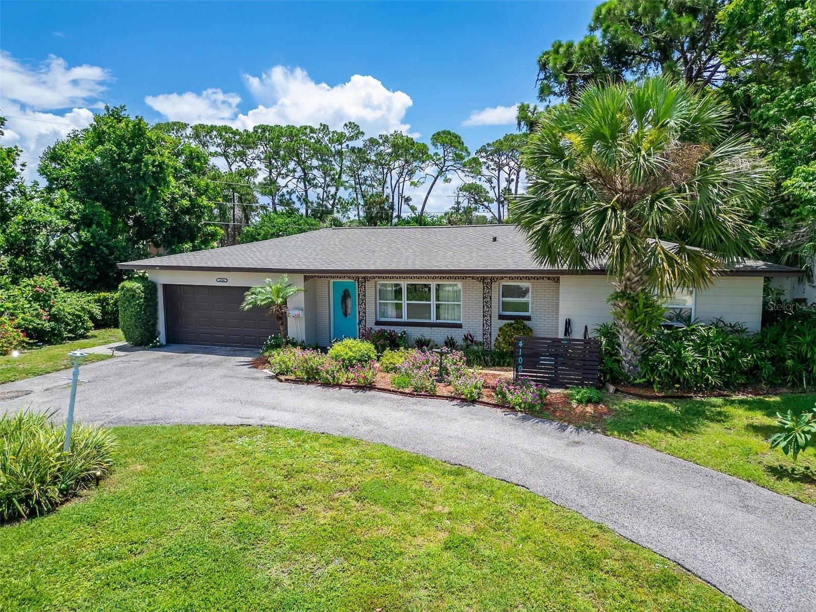 Welcome to 4100 Narvarez Way