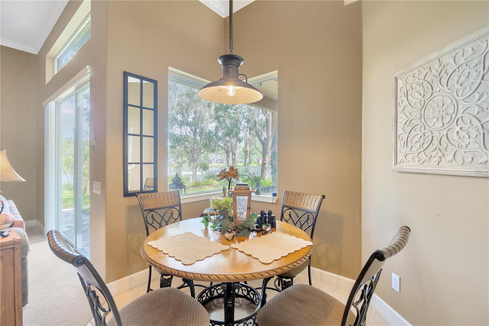 Breakfast nook