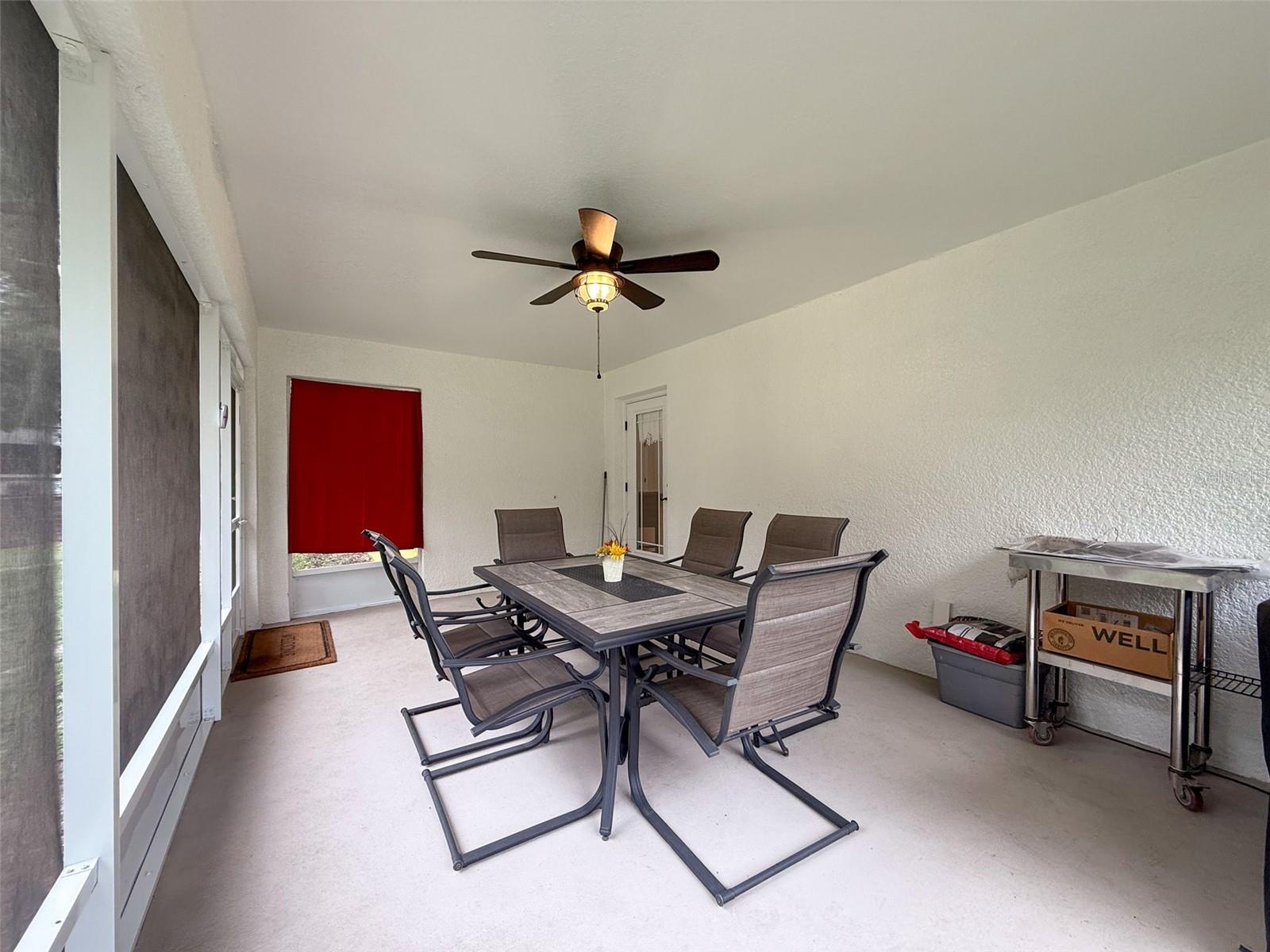 Large Screened Patio