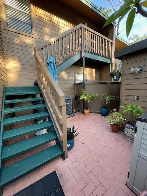 Courtyard w/storage room