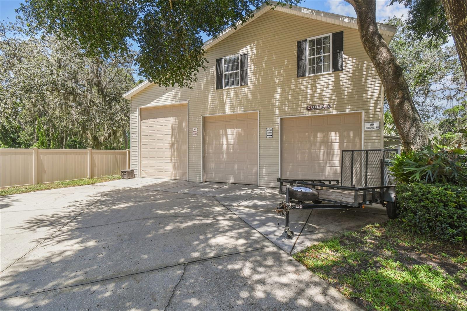 Detached garage with apartment