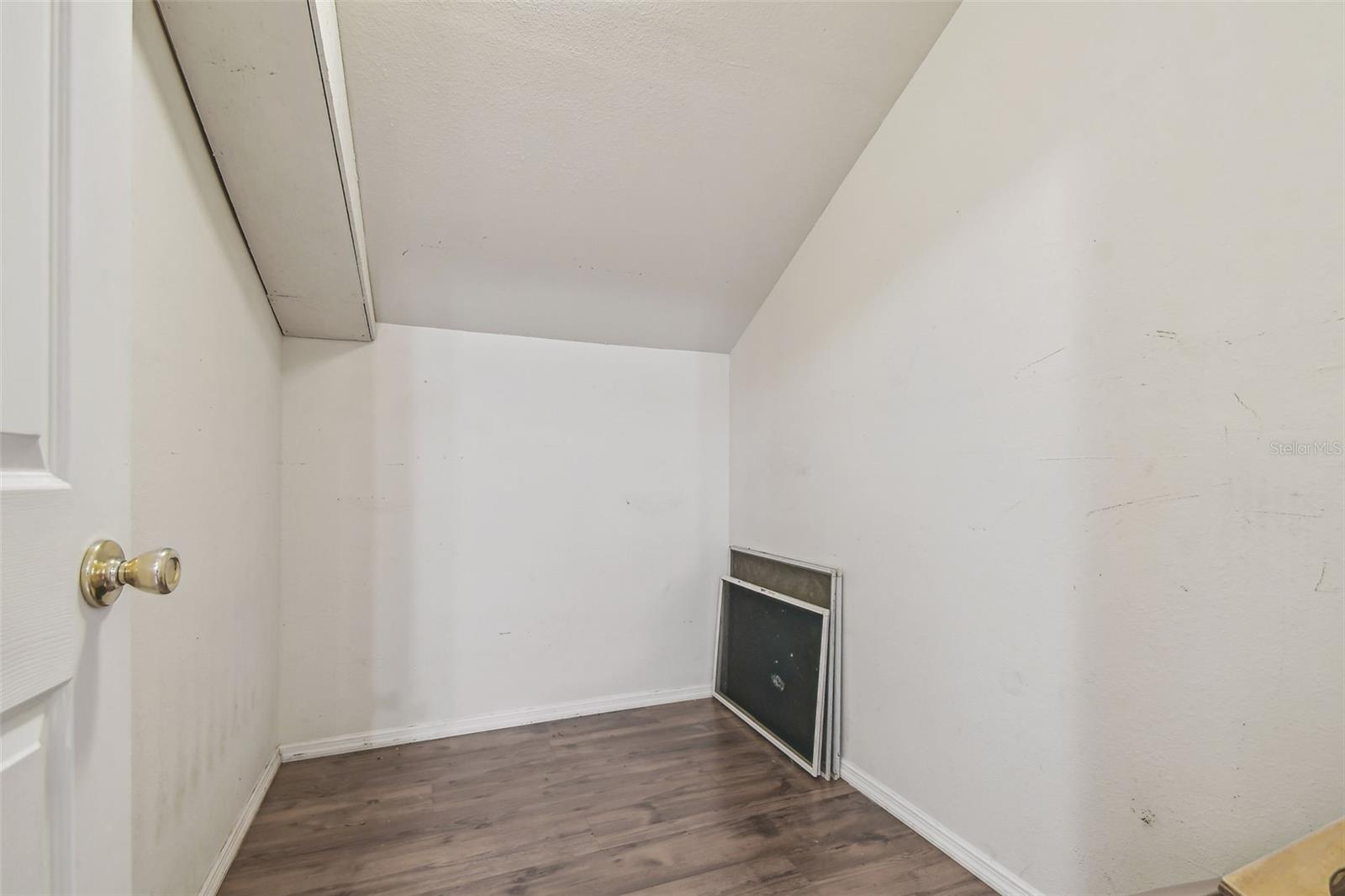 apartment office