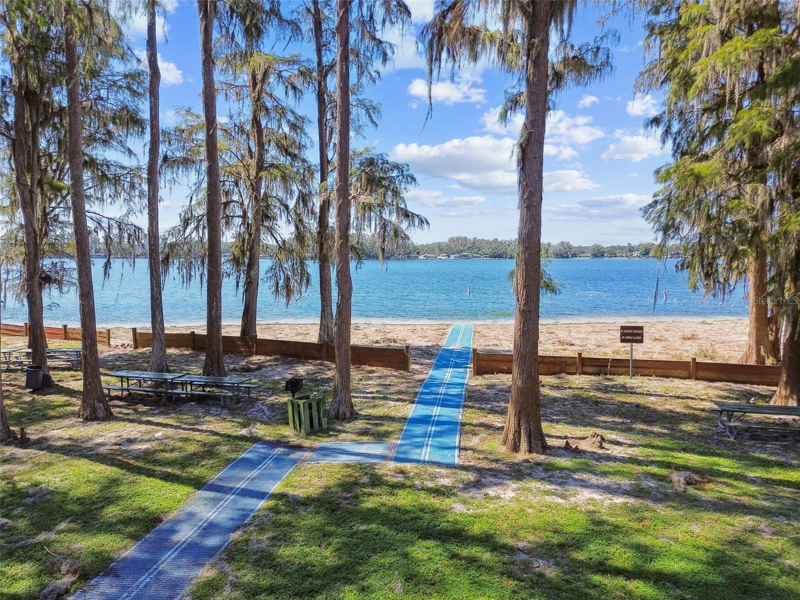 moon lake park
