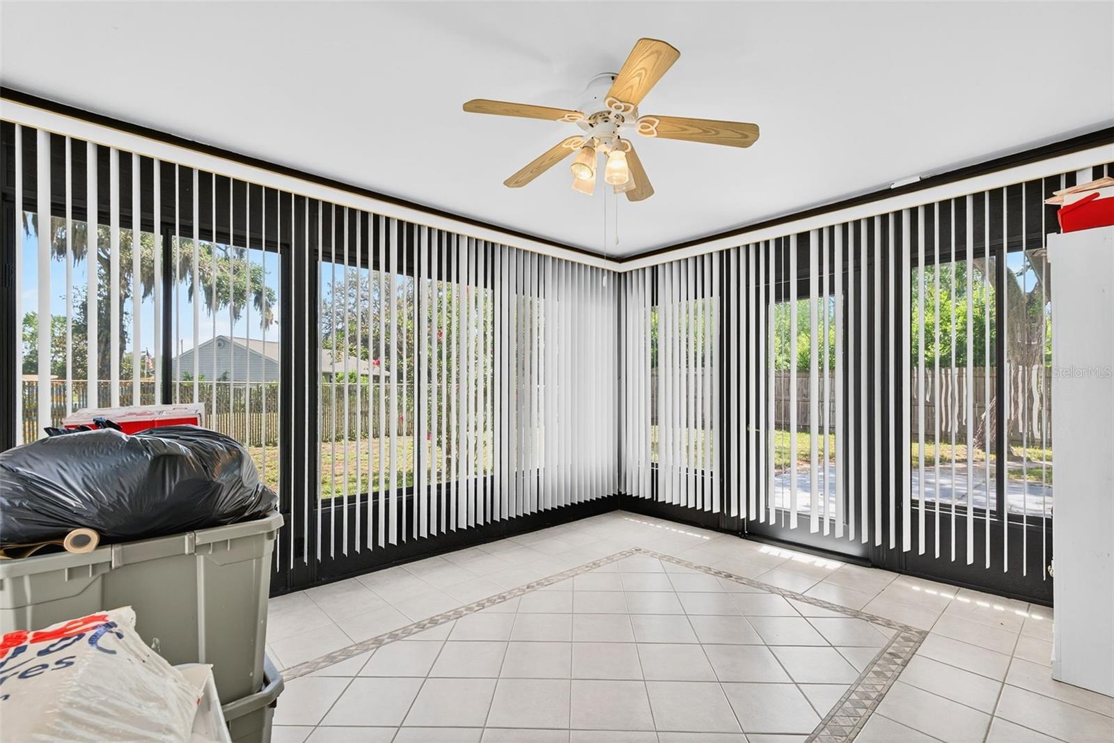 Enclosed lanai