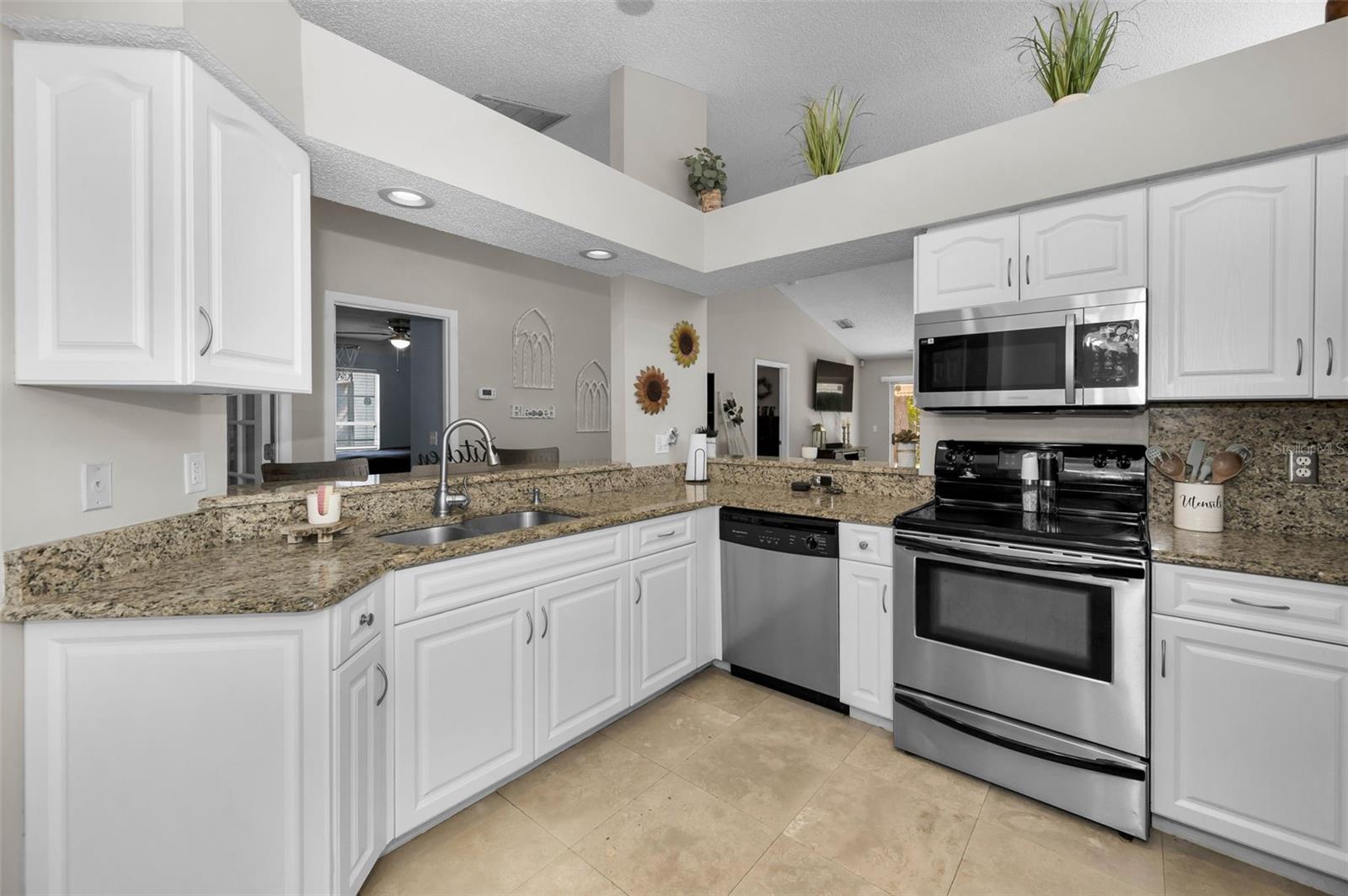 granite counters and stainless appliances!