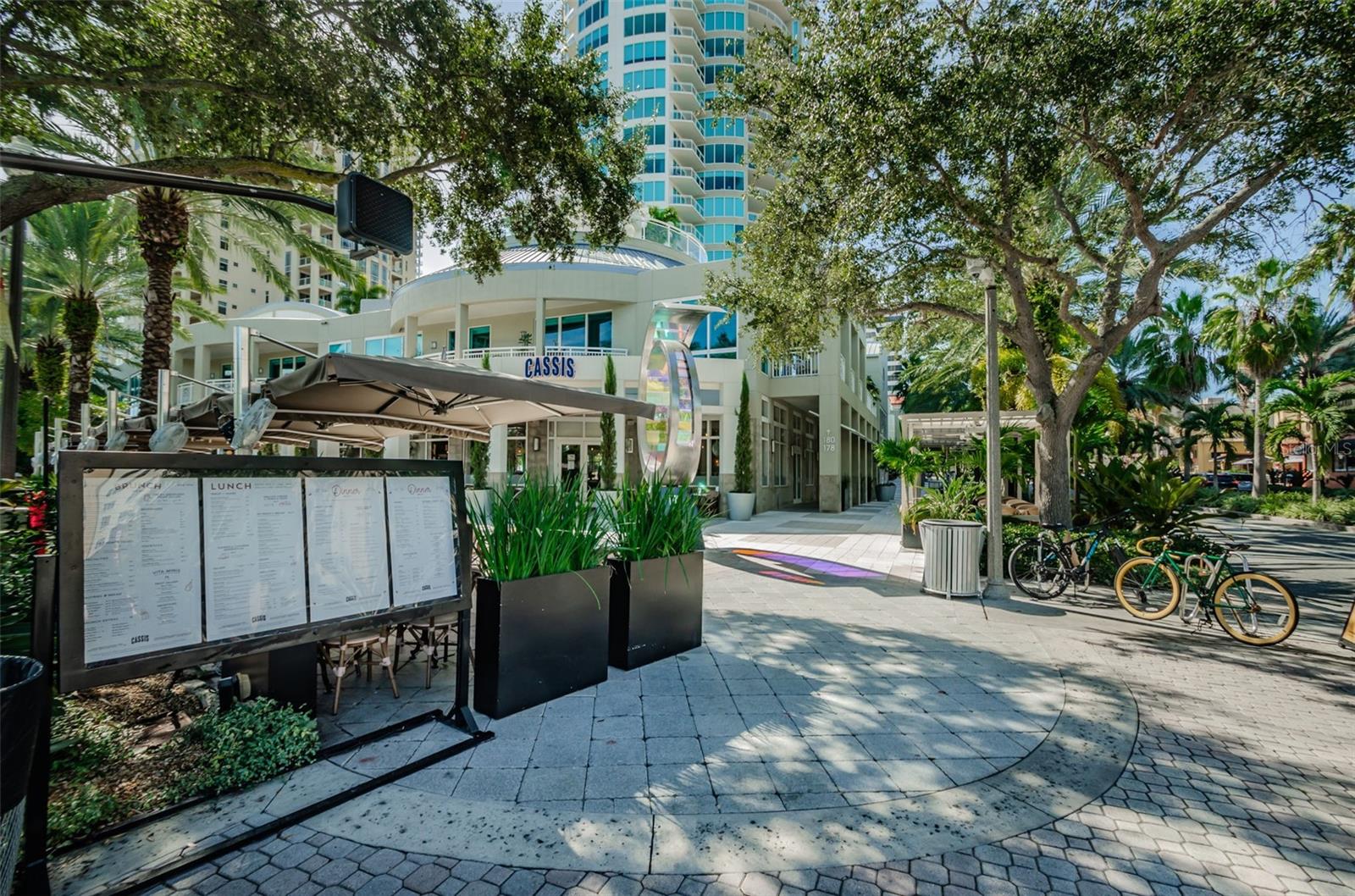 Very walkable - downtown St Pete