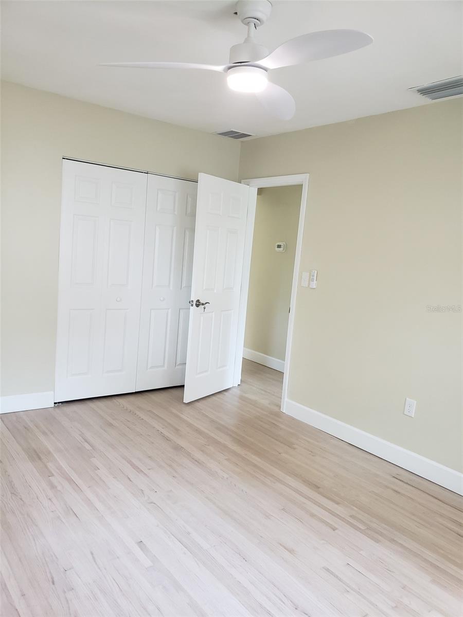 2nd bedroom