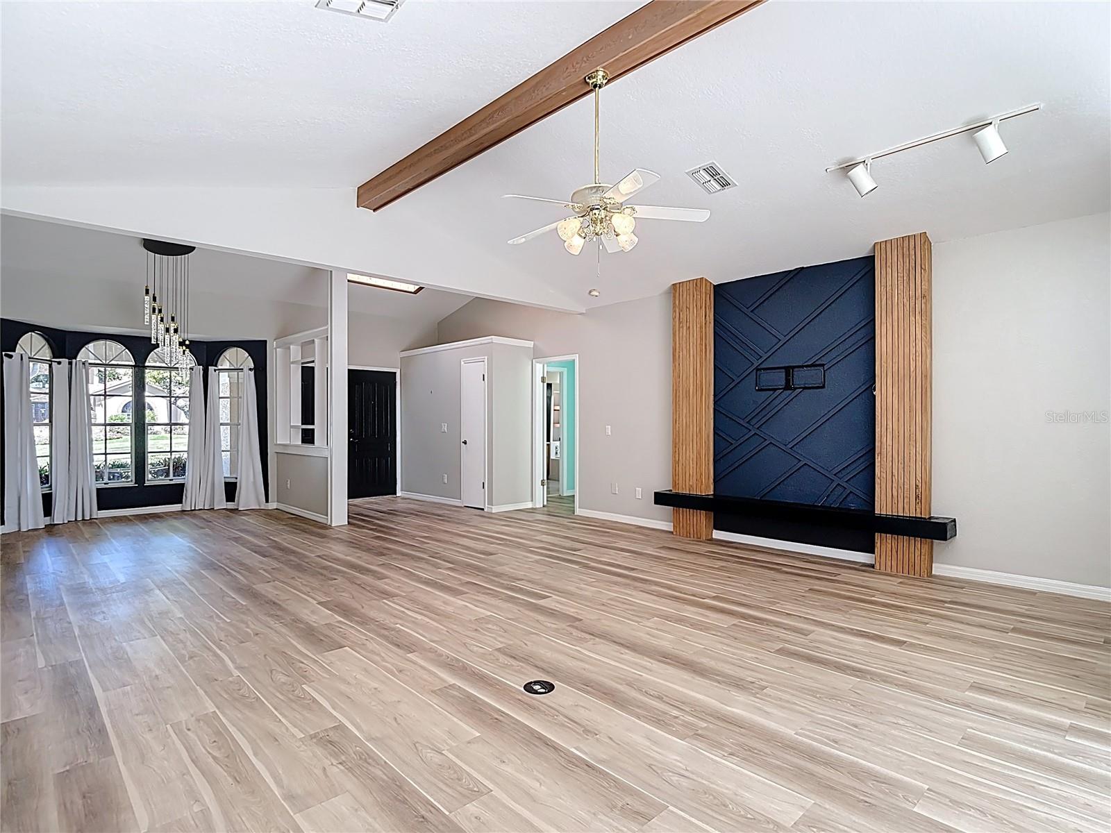 Living Room/ Dining Room