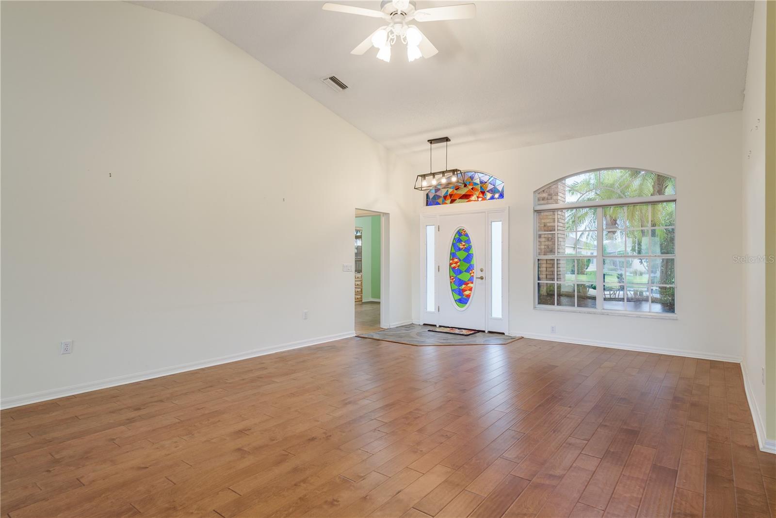 Entry / Living / Dining