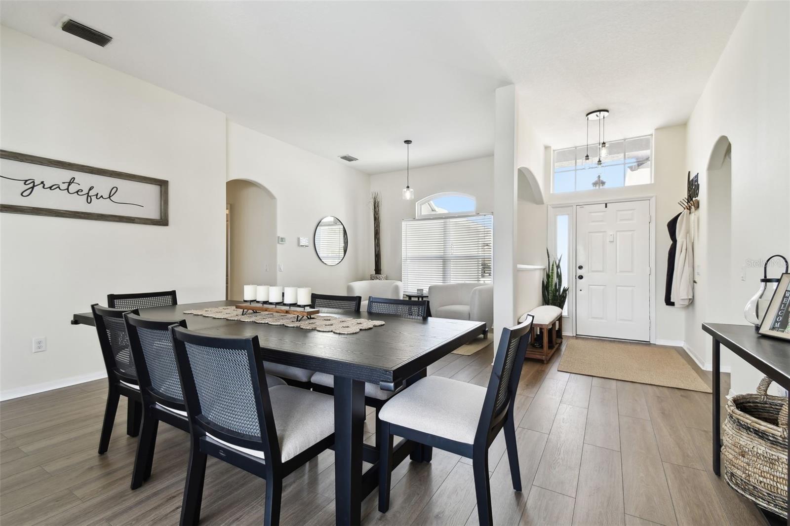 Living room/Dining room