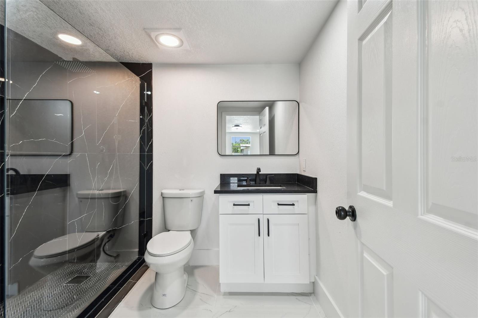 Bathroom - Master Bedroom