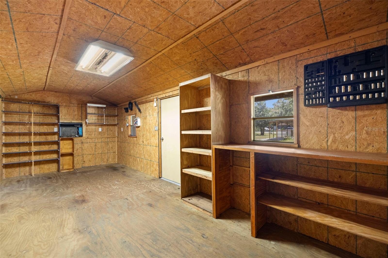 INSIDE OF WORK SHOP / SHED