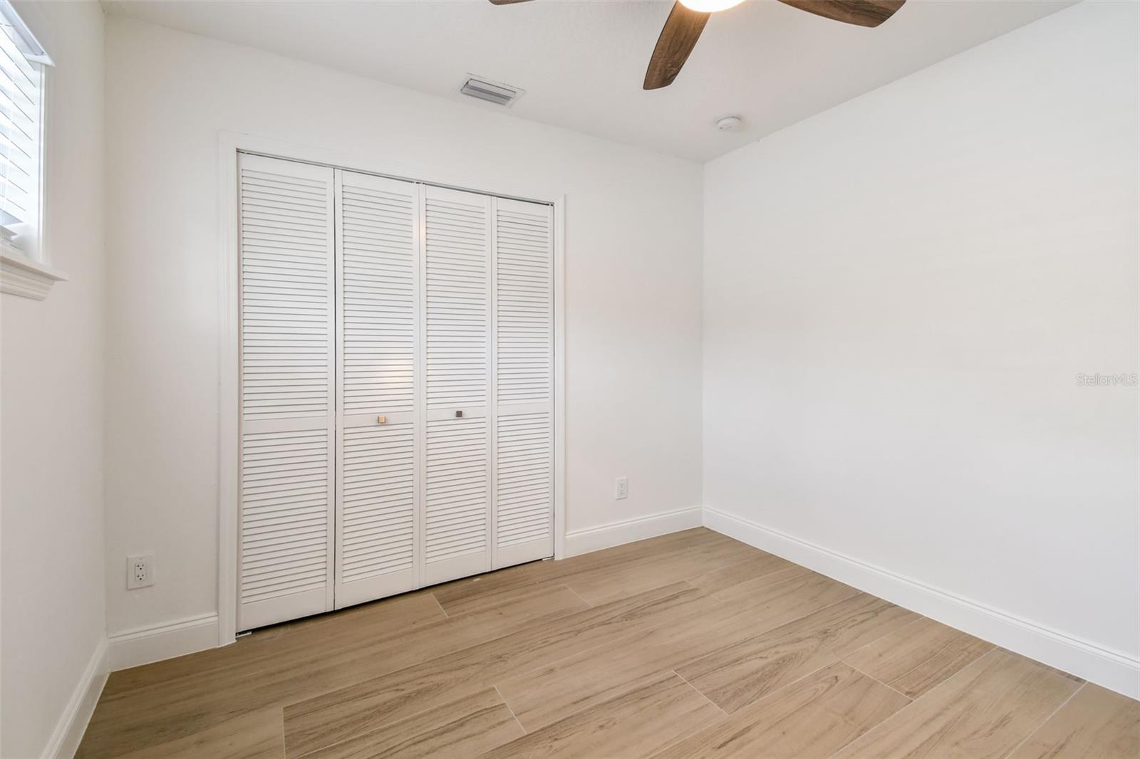 Guest bedroom 3