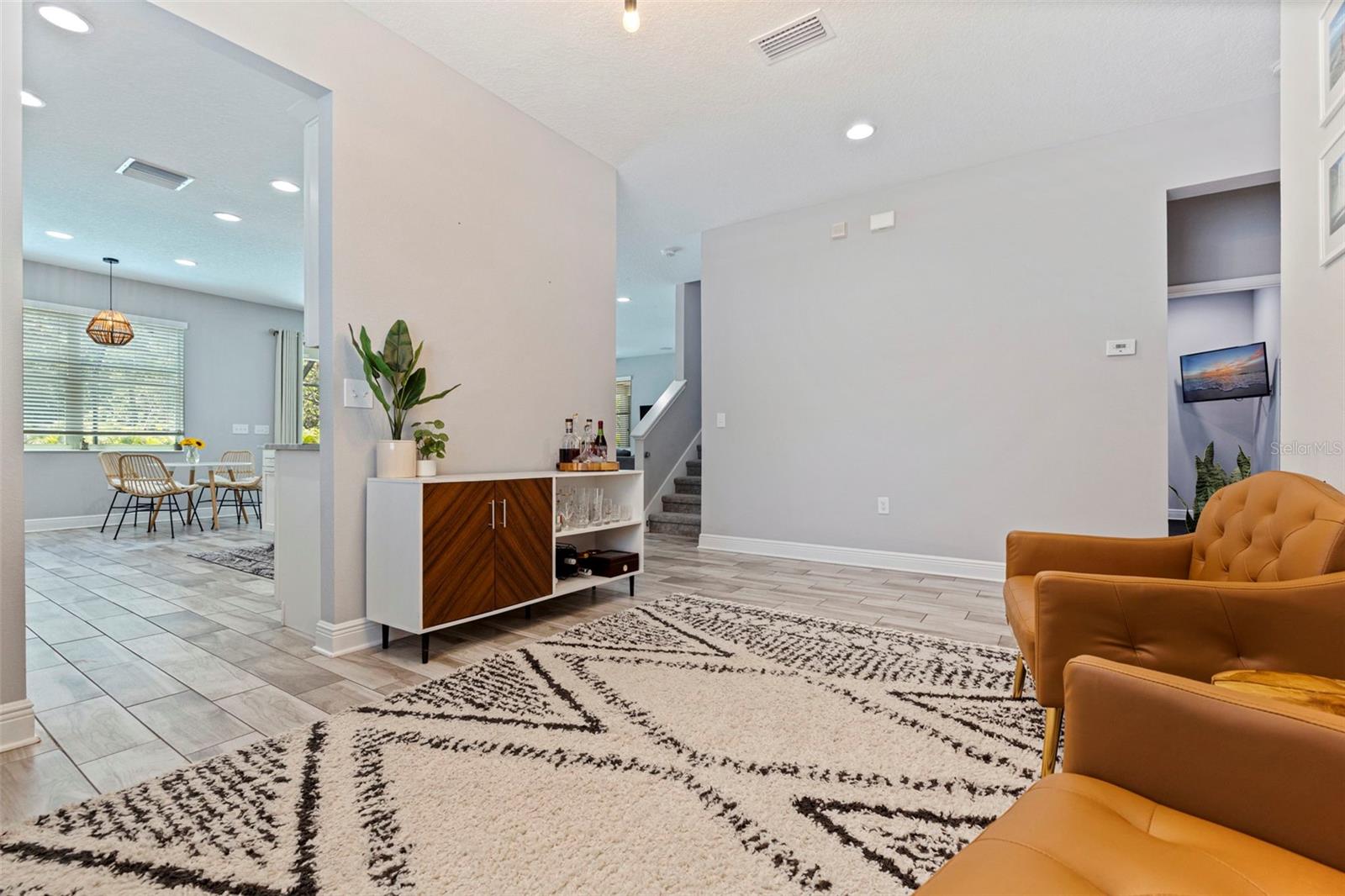 Den / Dining Room