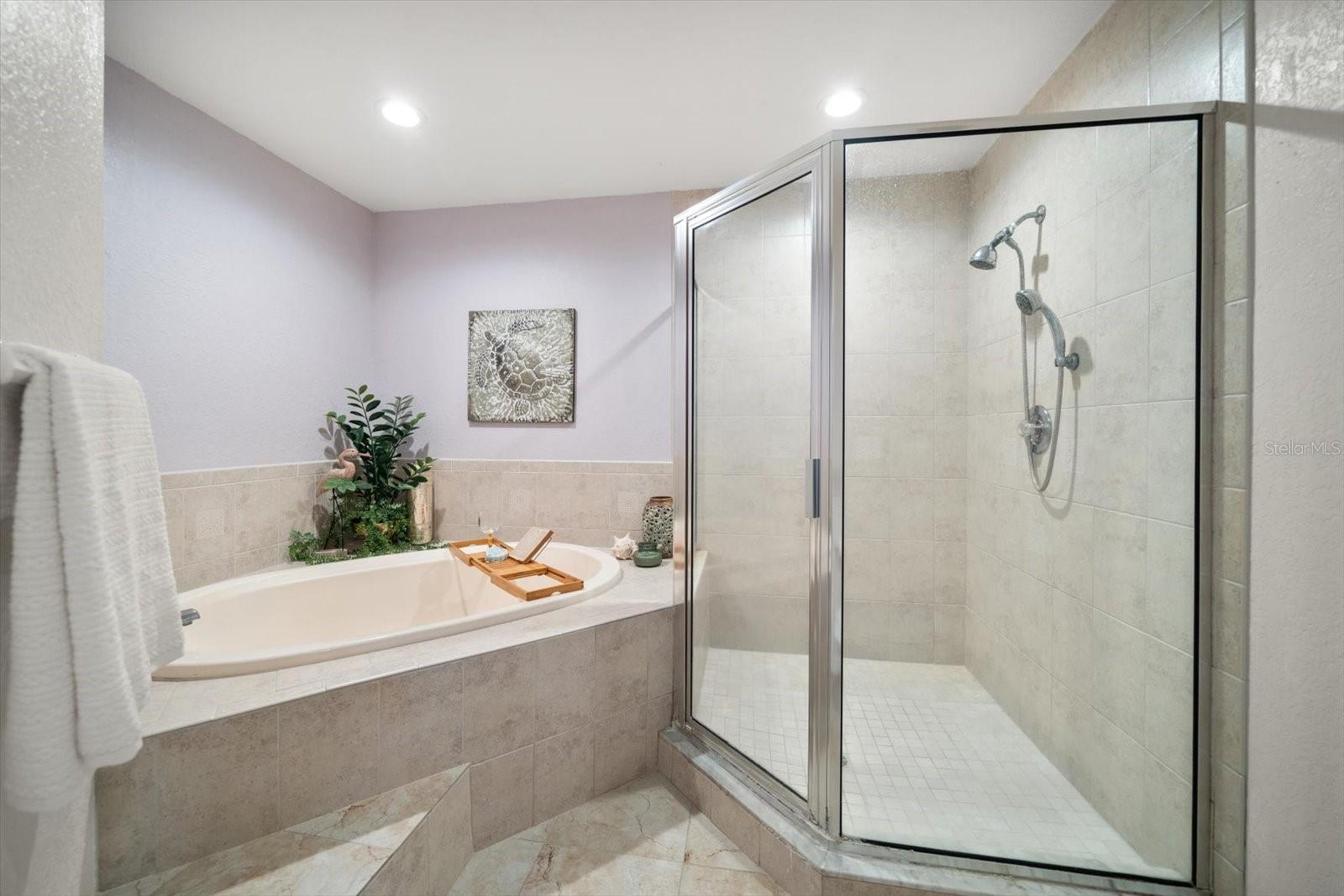 En suite primary bath.