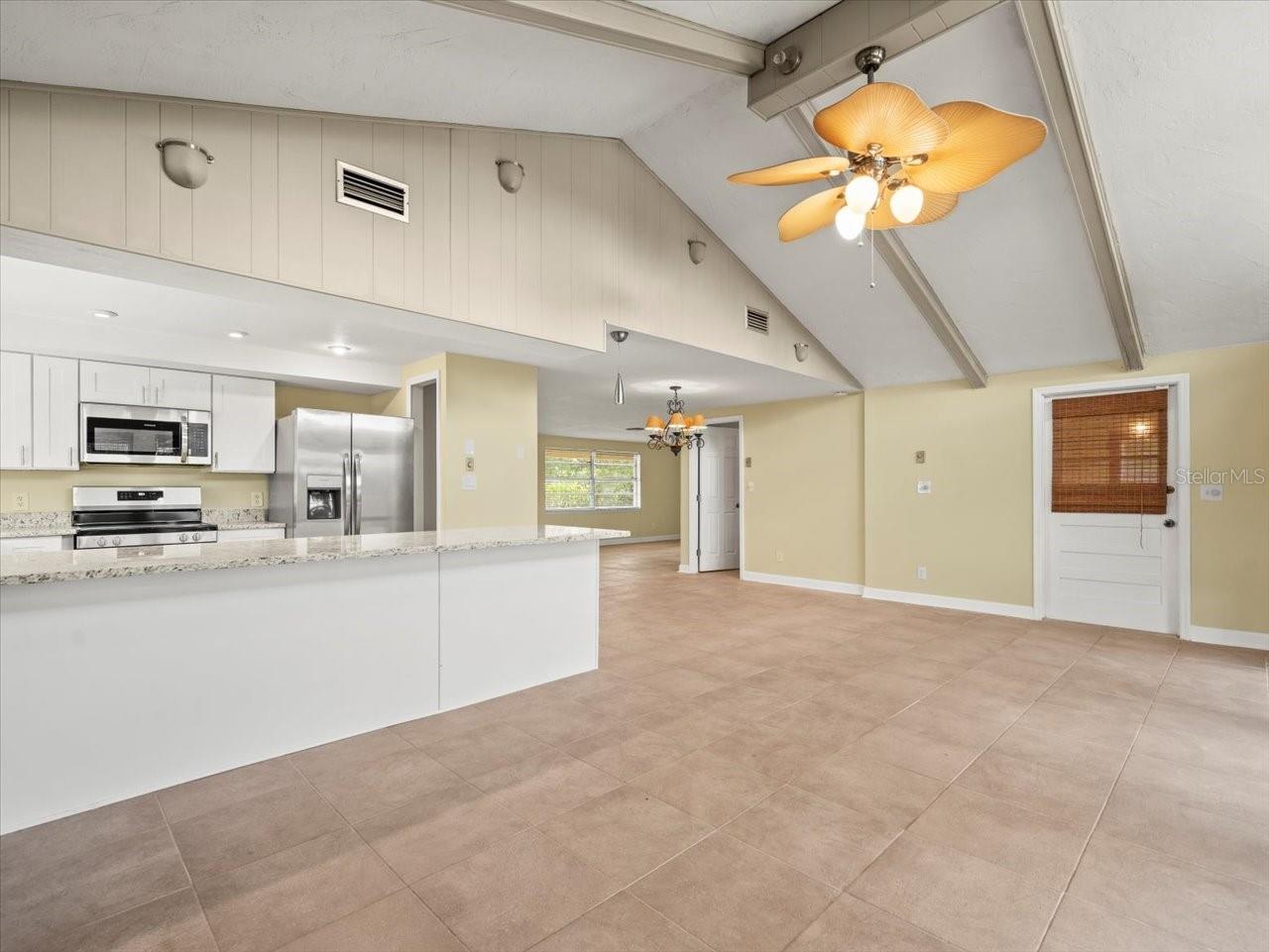 Family Room - Unstaged