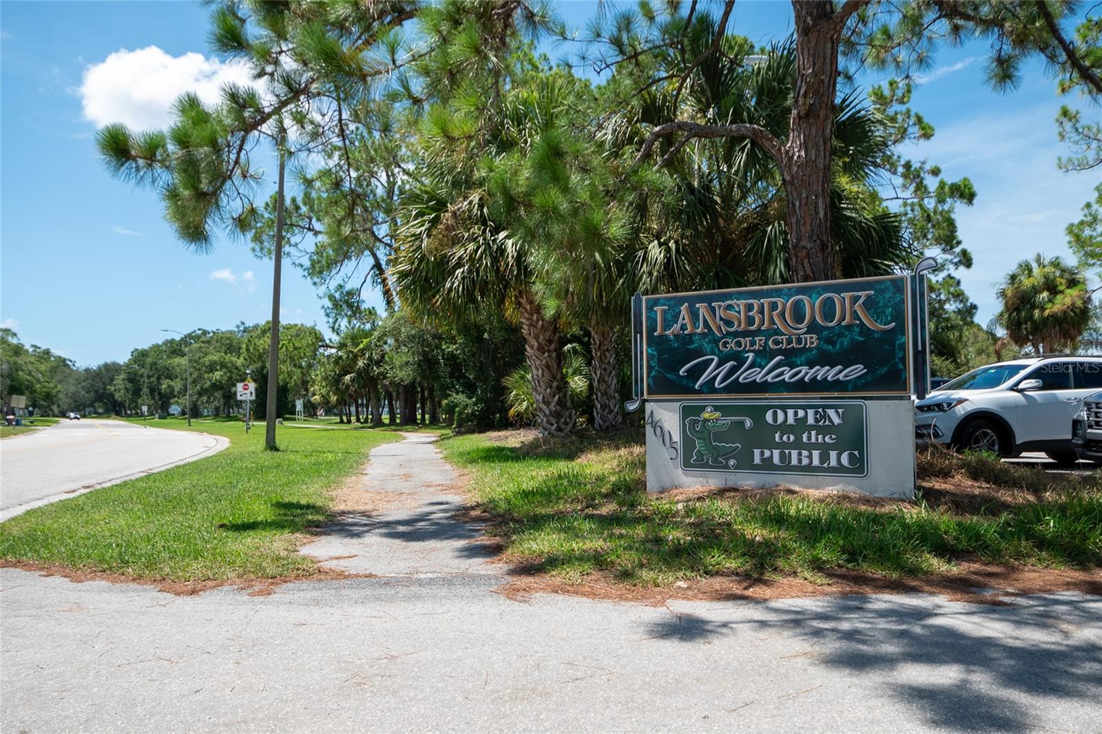 LANSBROOK GOLF COMMUNITY
