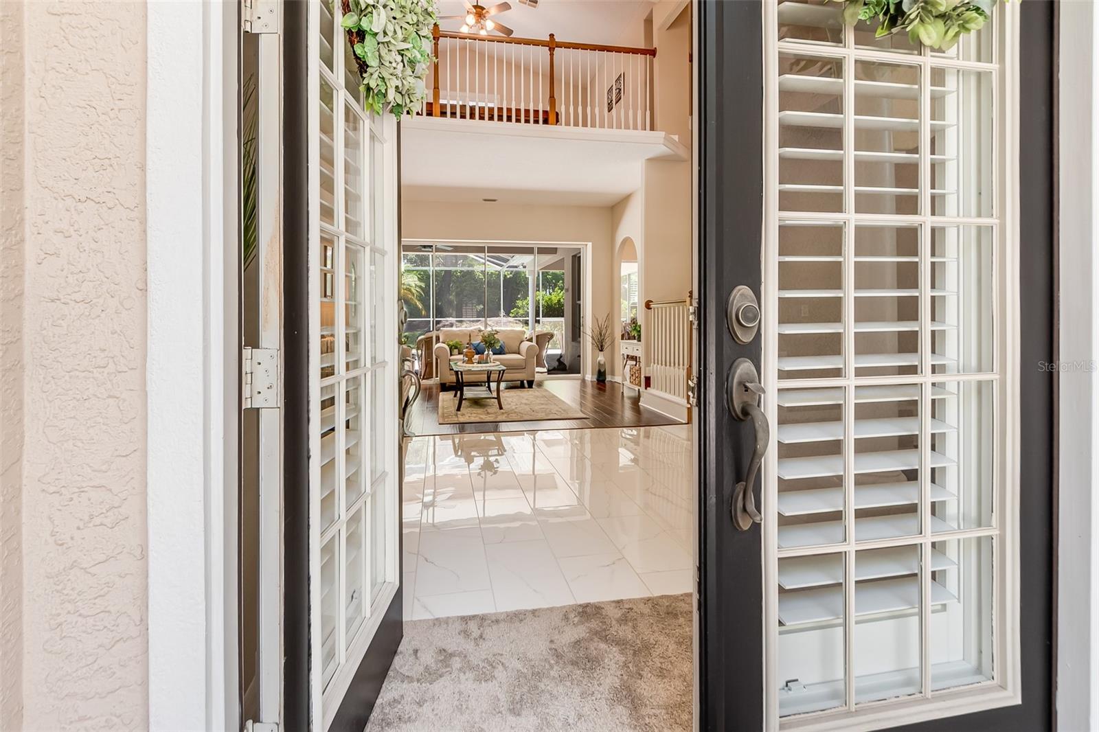 FRENCH DOOR ENTRANCE