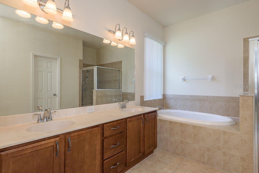 En Suite Bathroom