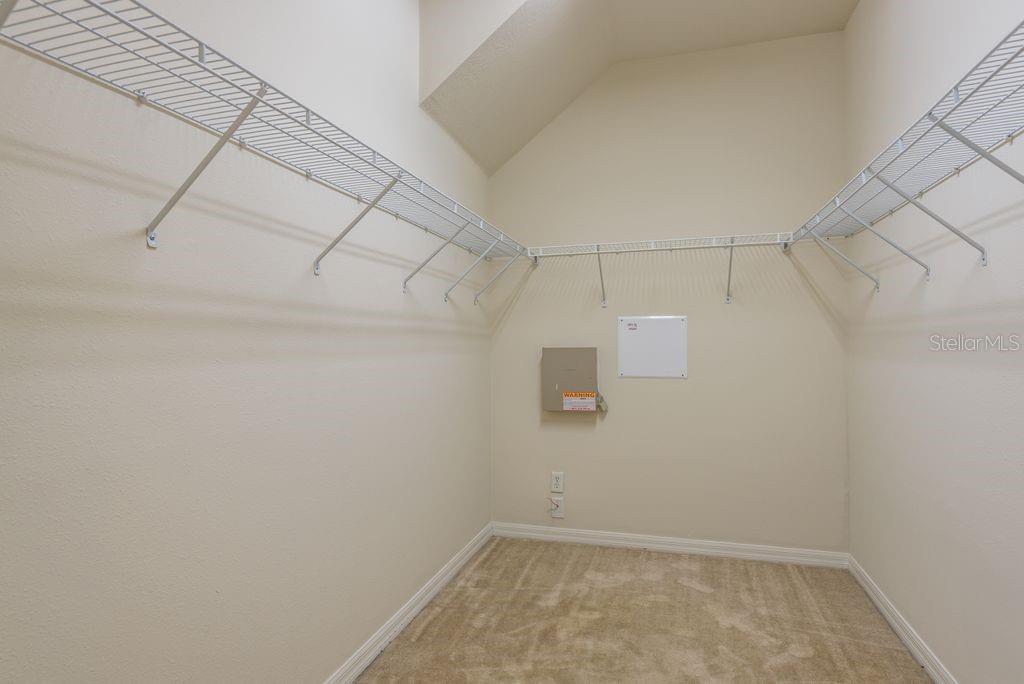 Walkin Closet