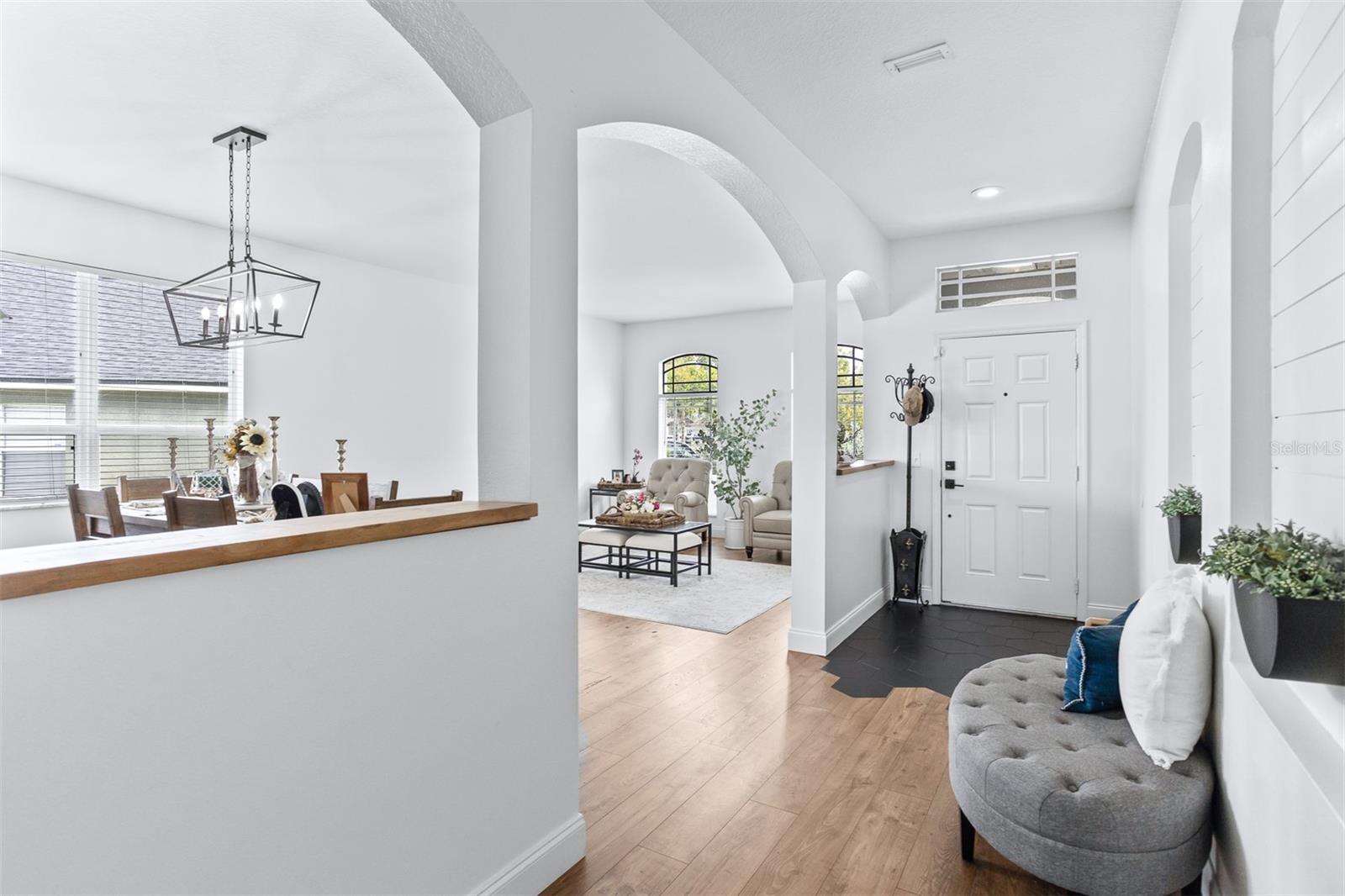 Entry way
