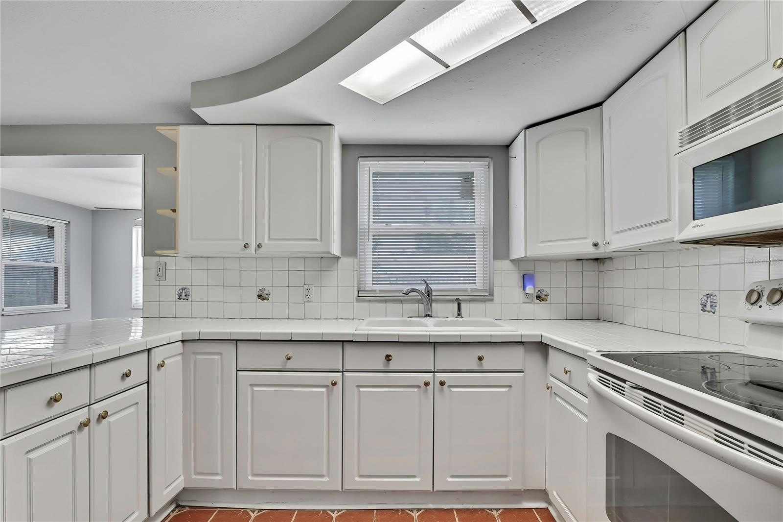 front view of the kitchen
