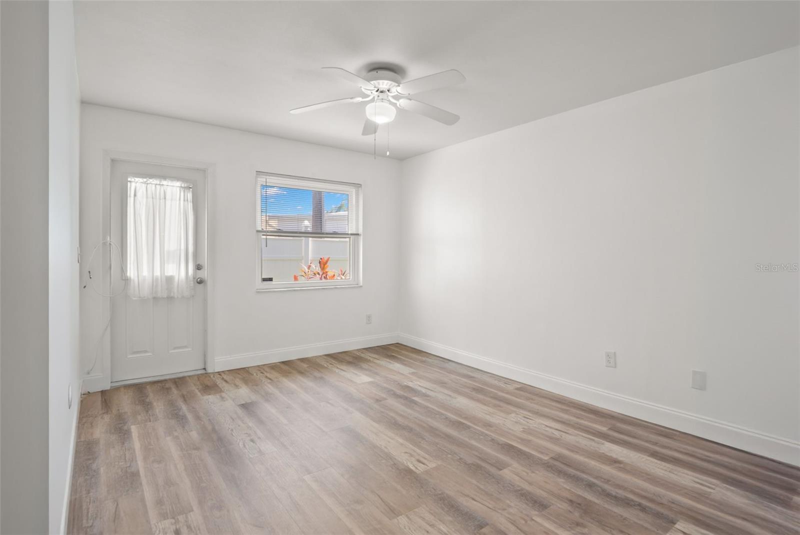 Guest bedroom