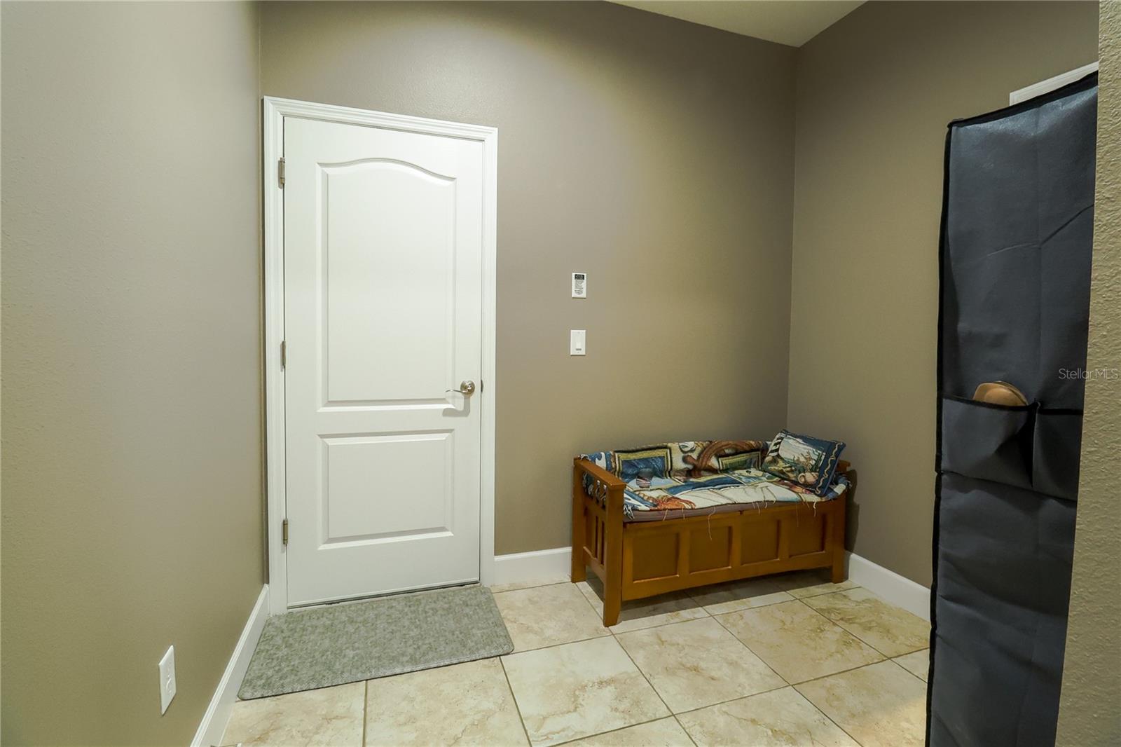 mud room