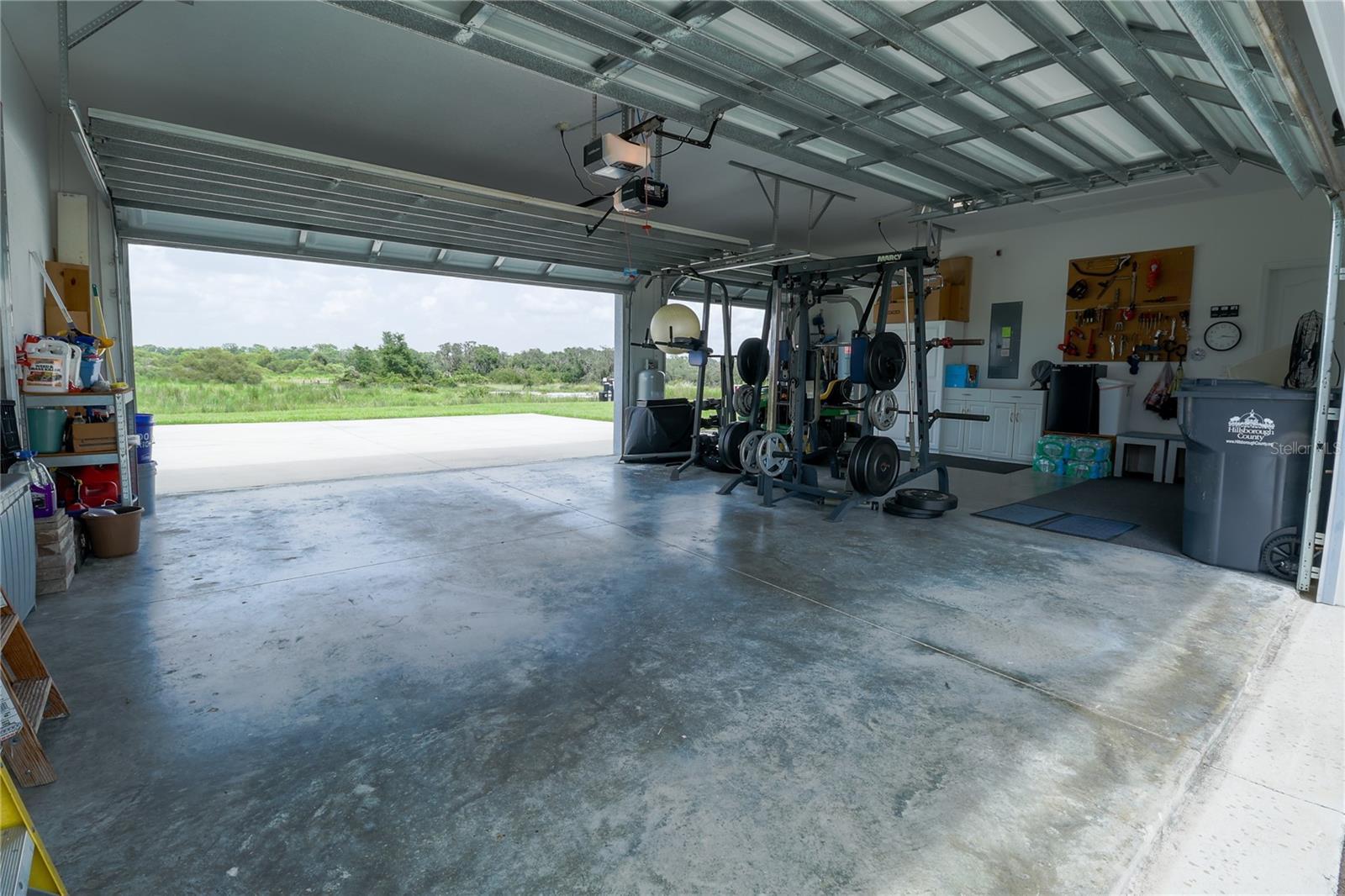 garage
