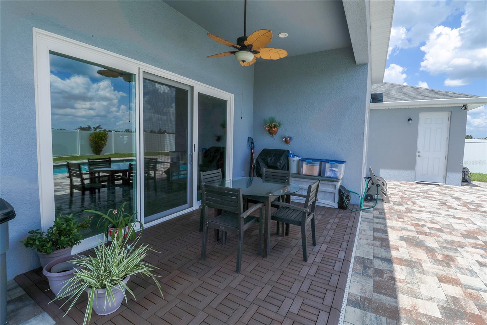 lanai