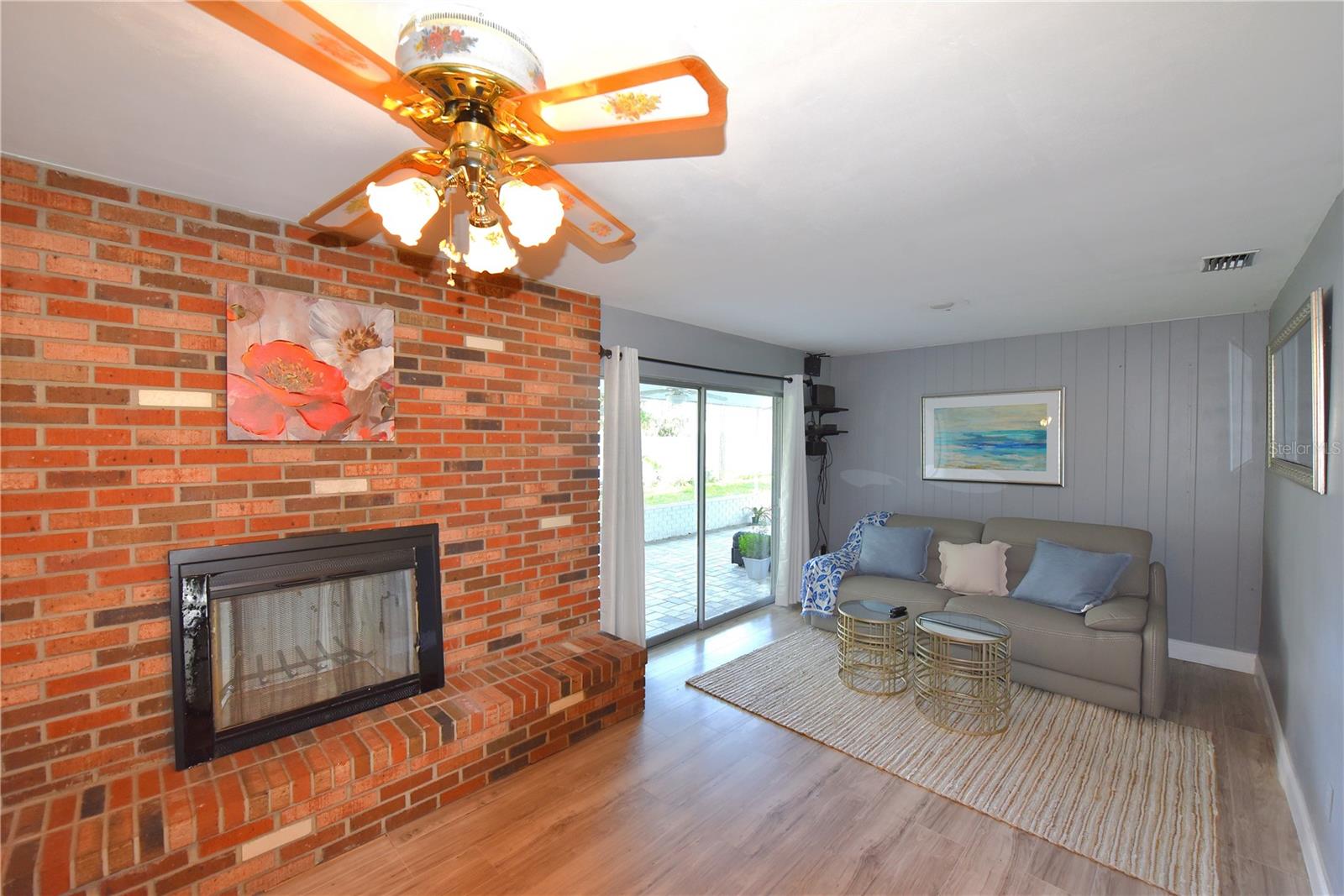 Bonus room
