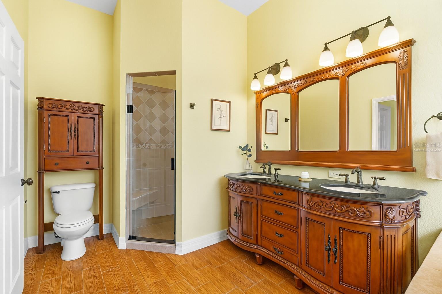 Some photos have been virtually staged for illustrative purposes. Furniture, decor, and finishes shown in these images may not accurately reflect the actual layout or features of the property. A personal visit is recommended for a complete and accurate representation.