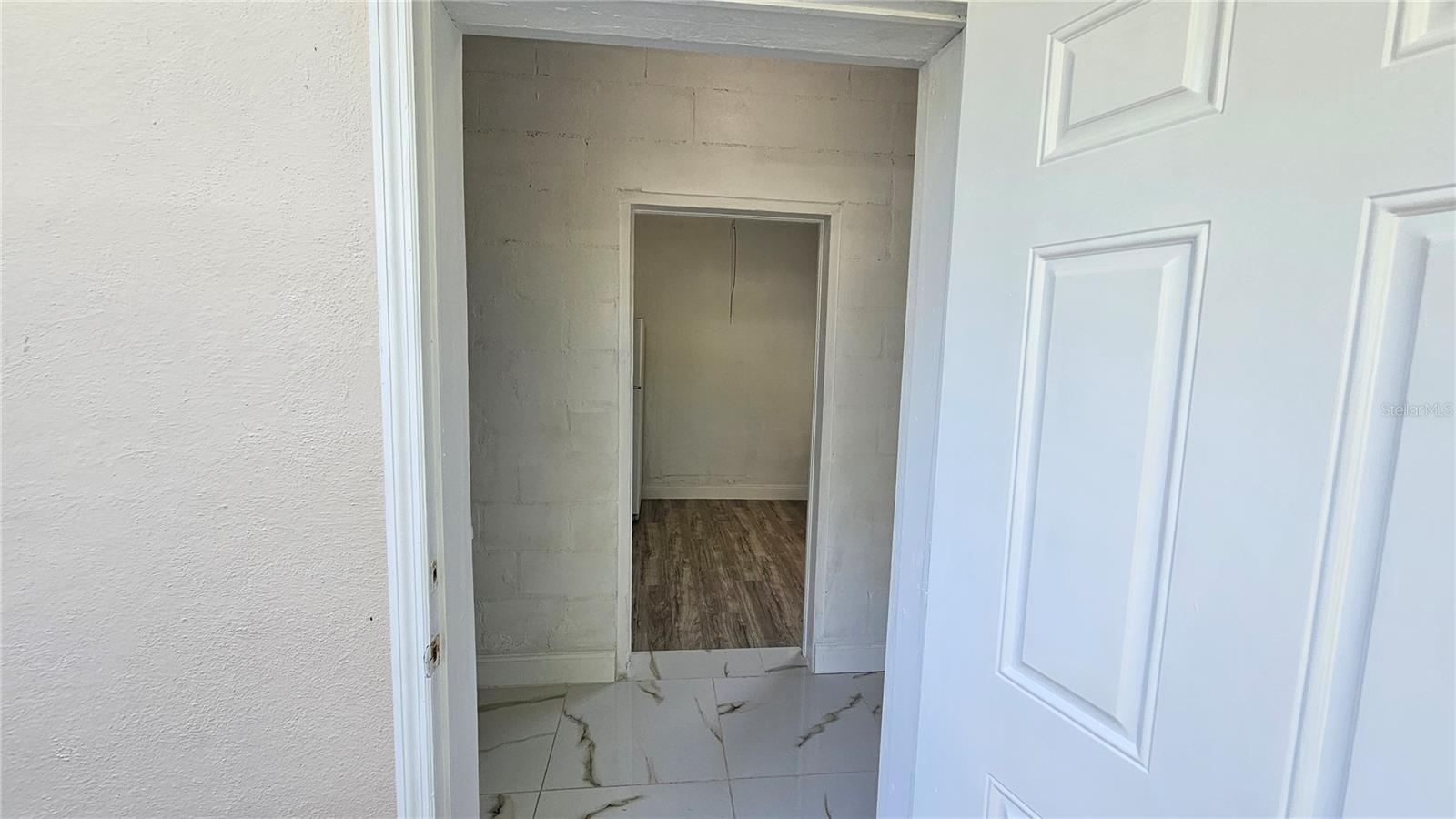 Private entrance for Mother-in-law apt