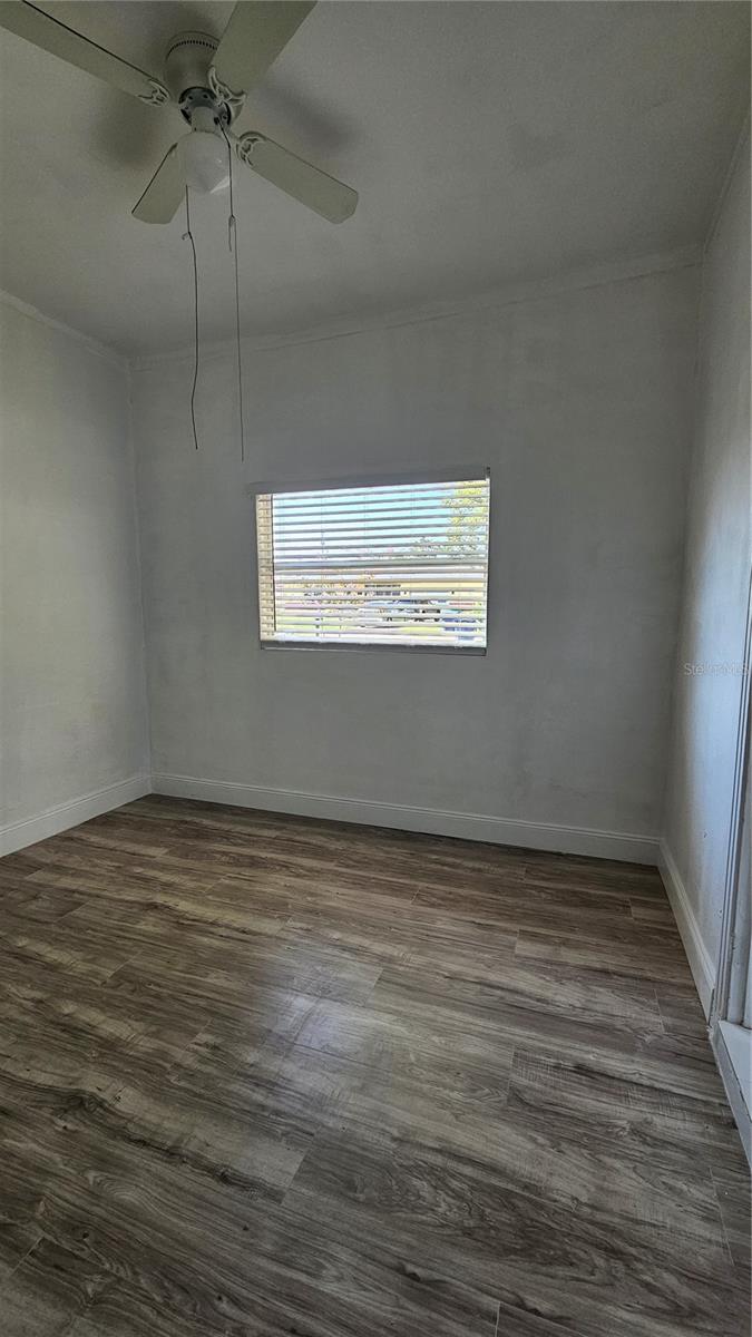 Apt. Living room