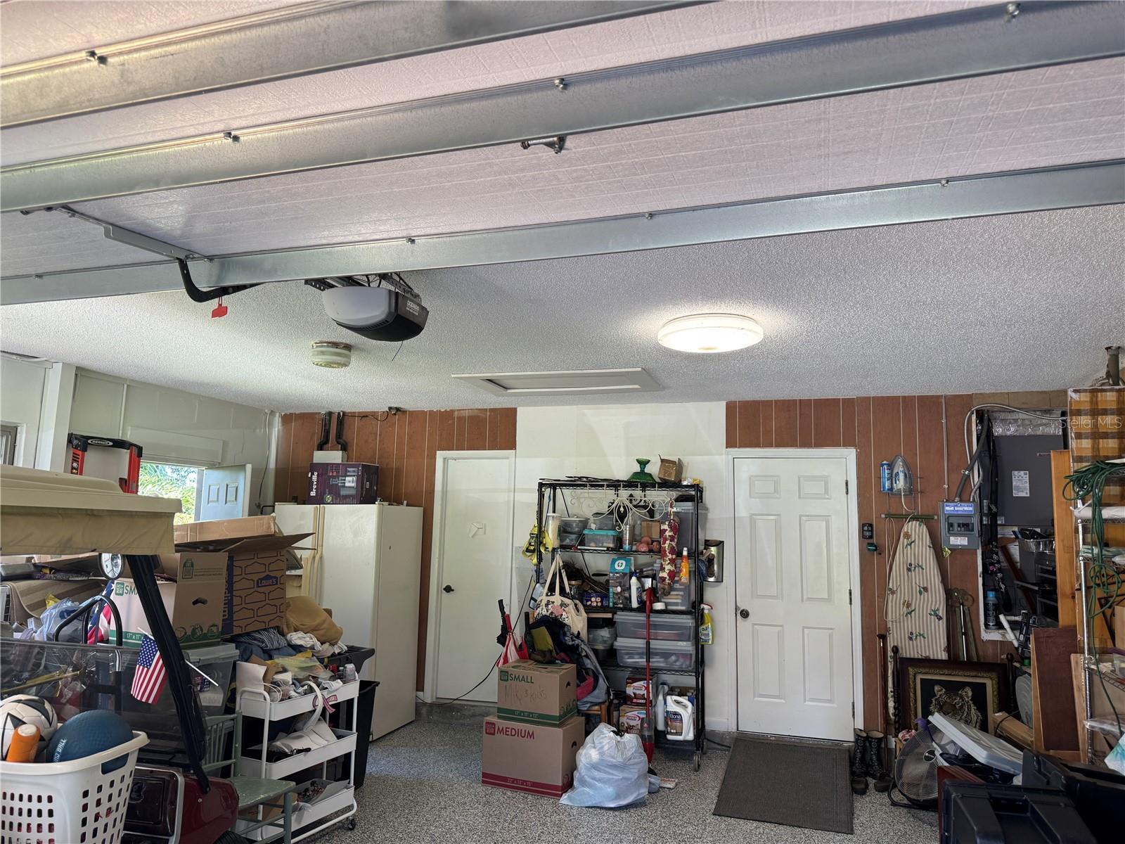 Full 3rd bathroom in garage. Could easily convert garage to additional master bedroom.  (See Pasco County Permitting/Zoning for further details.)