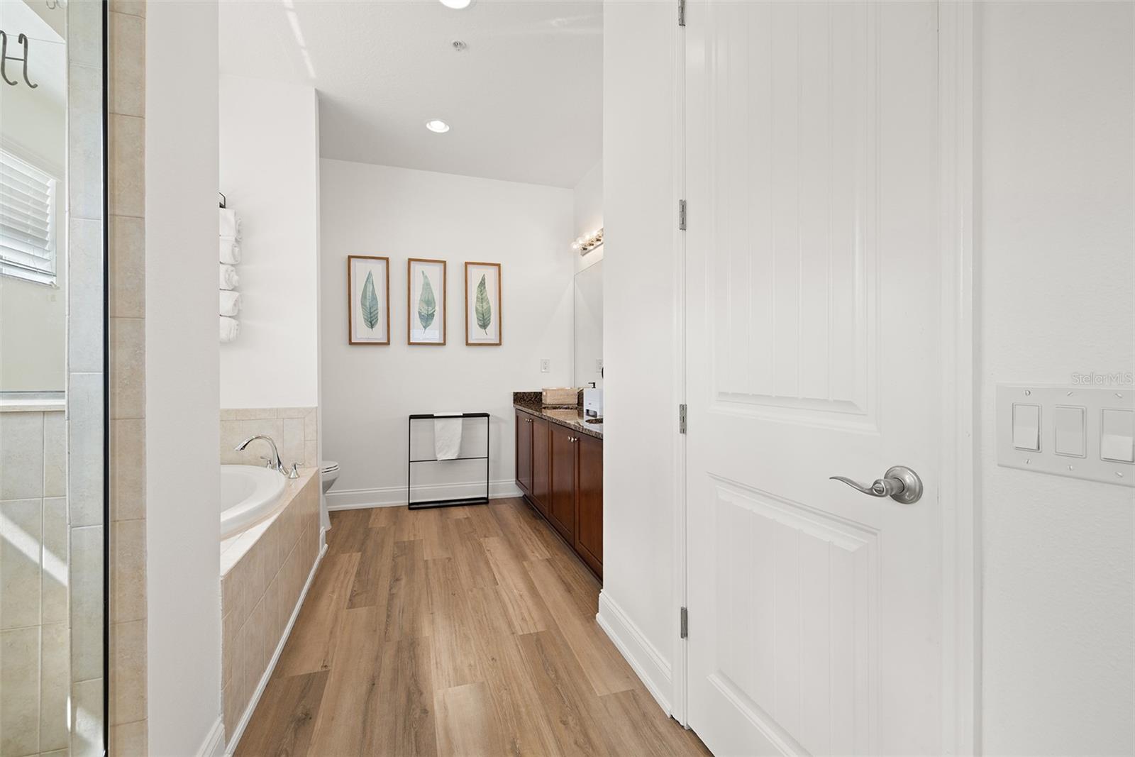 Primary bath