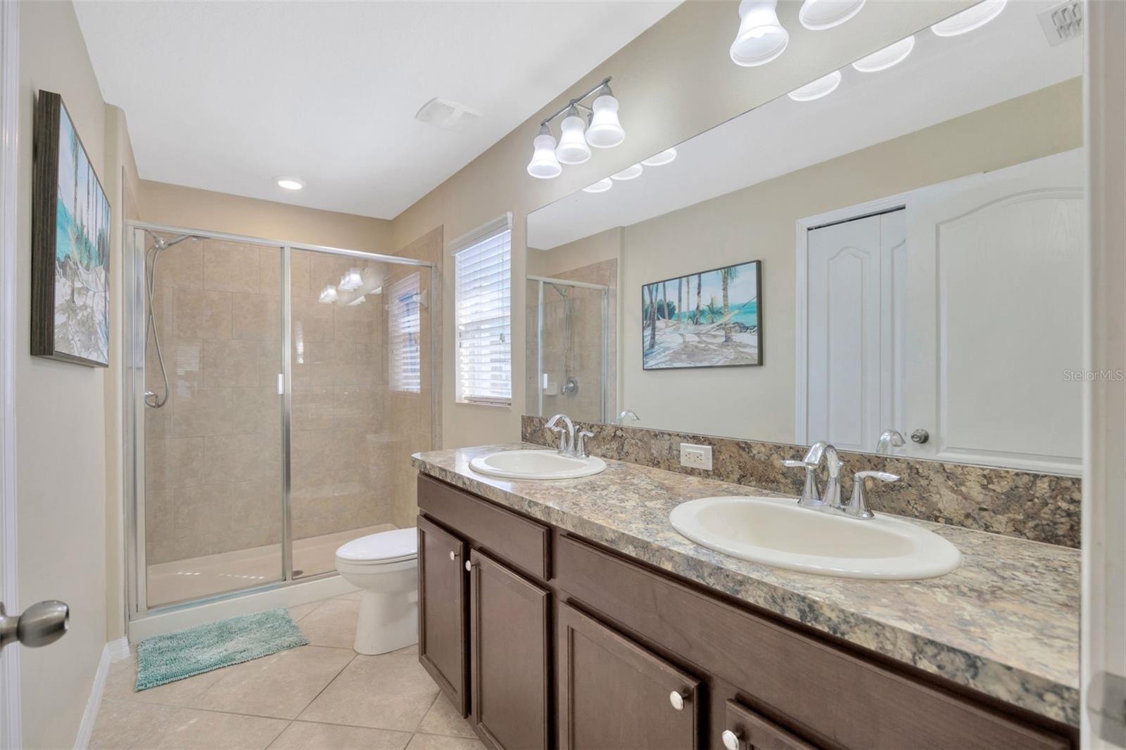 Primary en suite