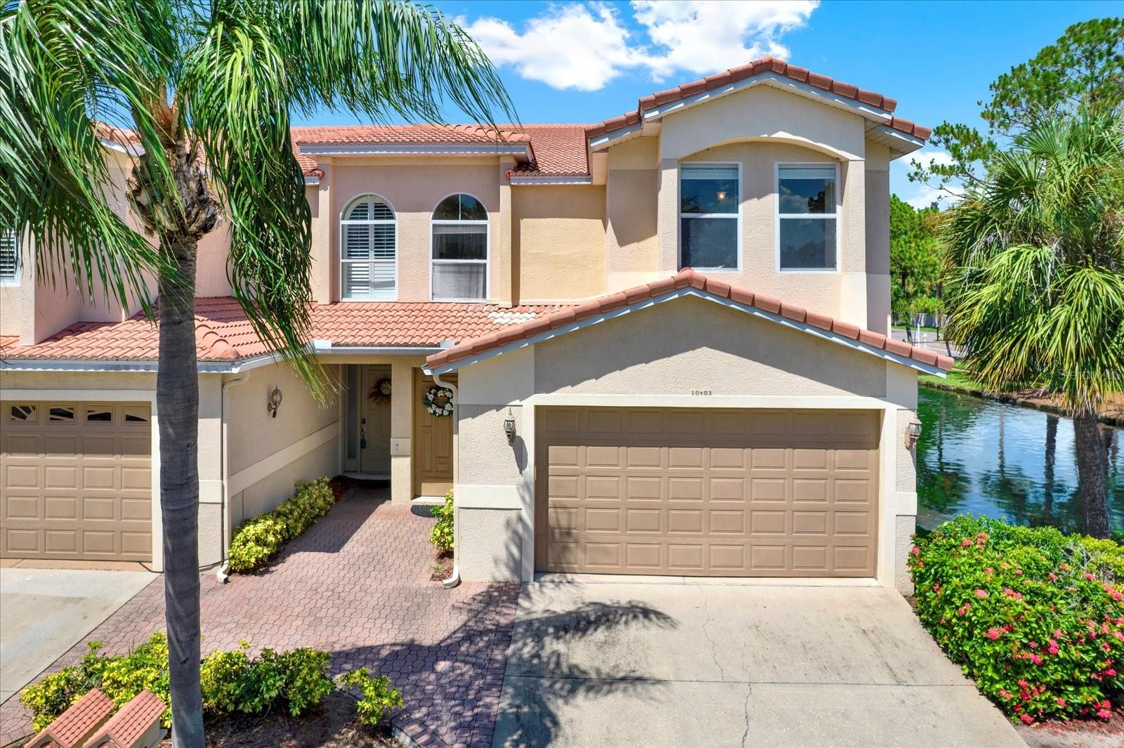 Waterfront END UNIT on a culdesac. 3 bed 2.5 bath, 2,725 sq ft