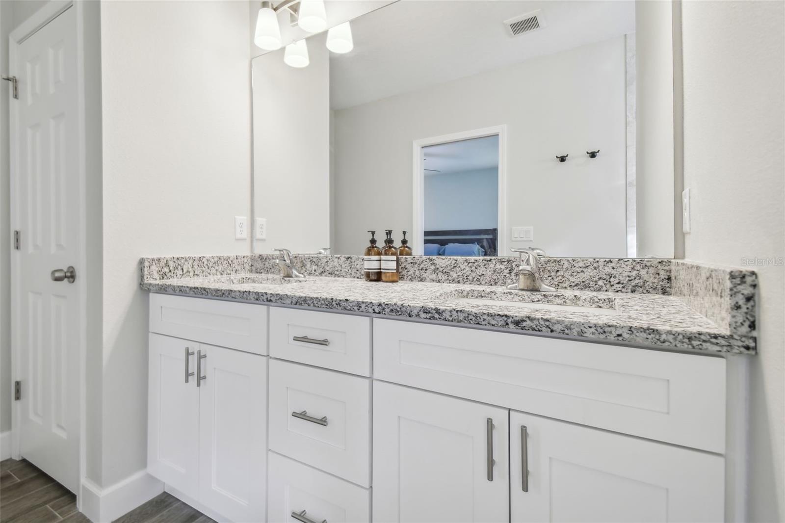 Dual Sinks