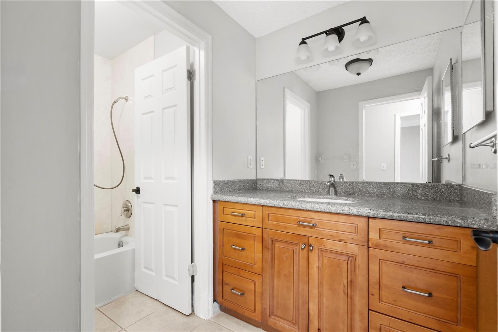 Double vanity