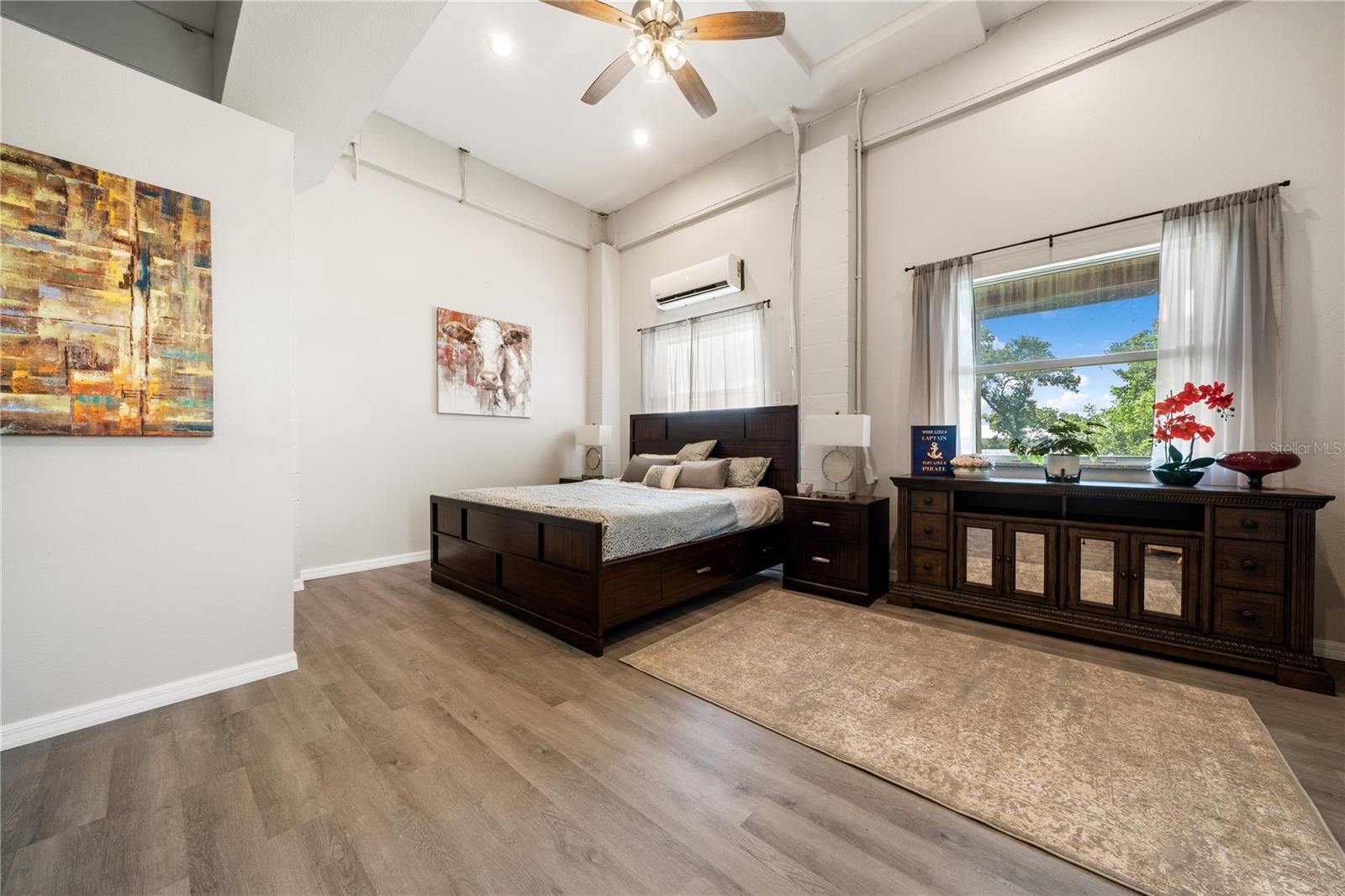 downstairs bonus huge bedroom