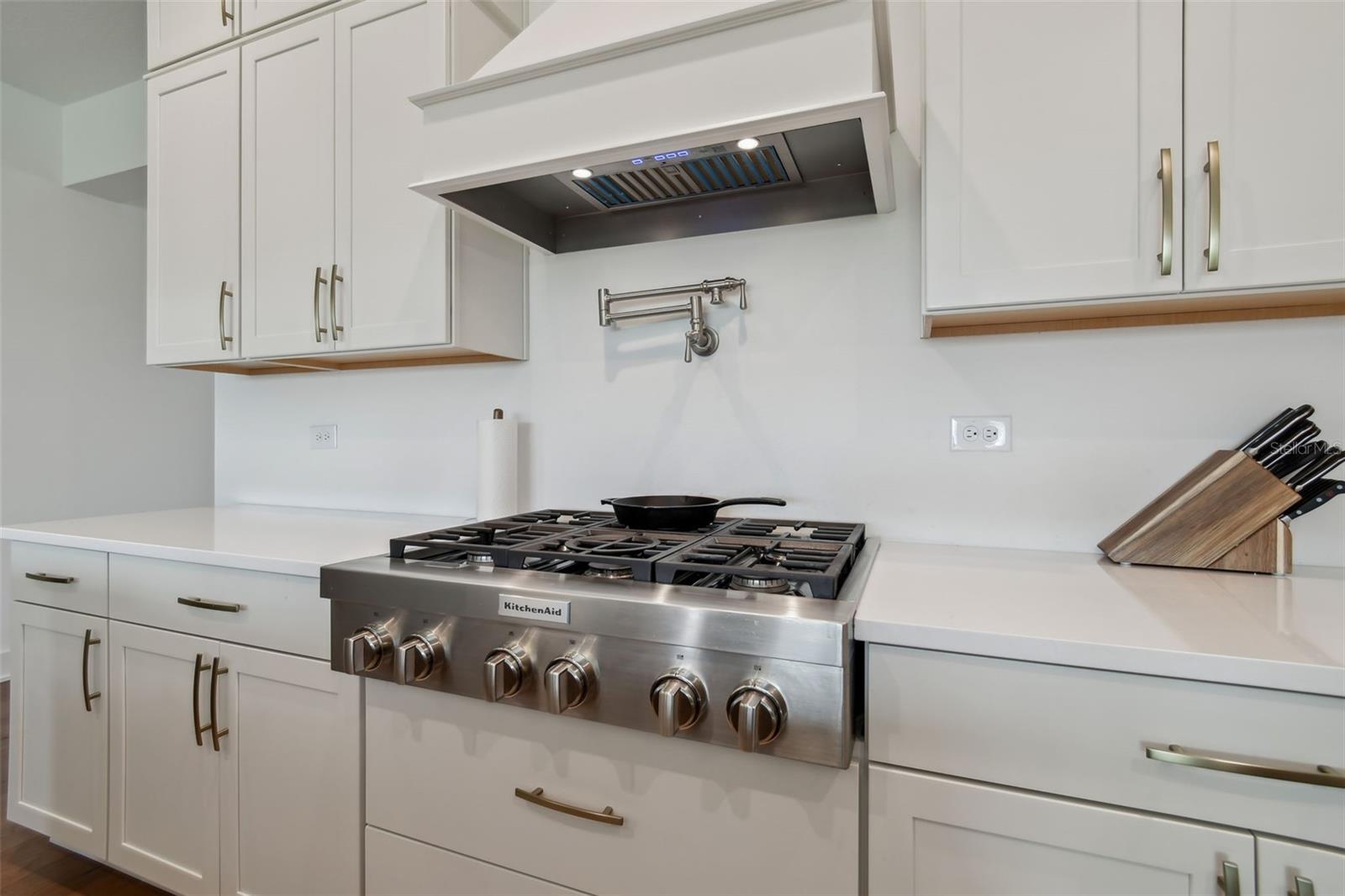 Kitchen Aid Gas Cooktop with Upgraded Wood Vented Hood