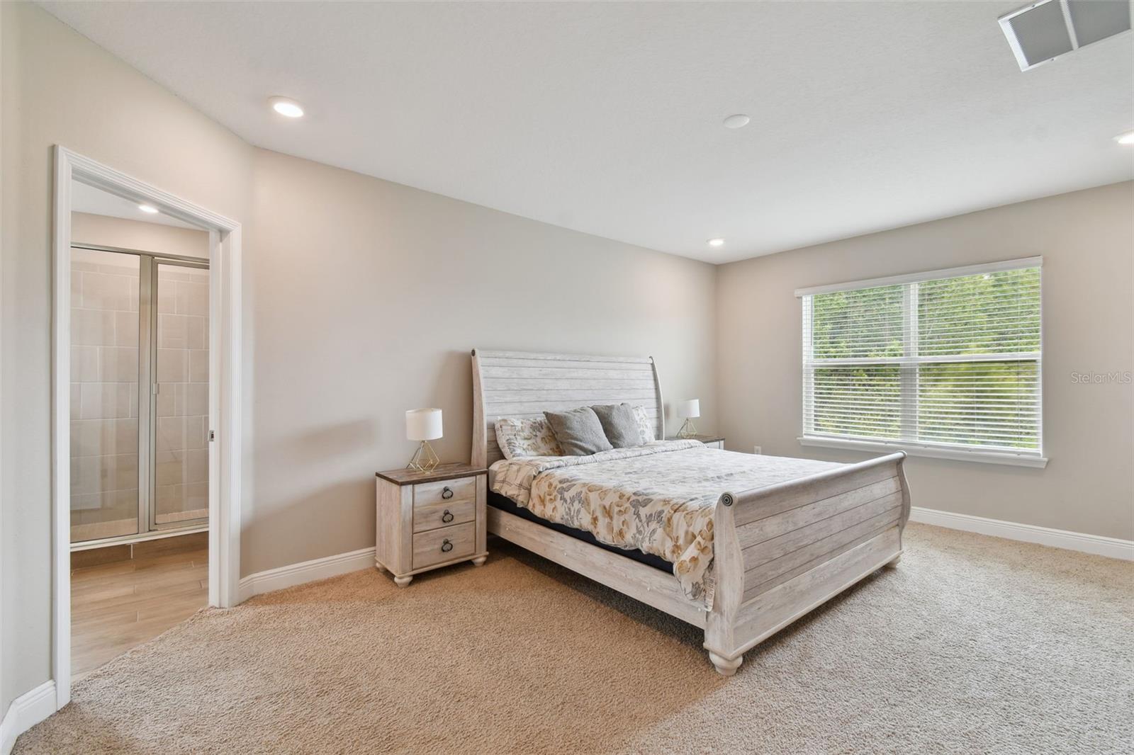 Bedroom 5 -Primary
