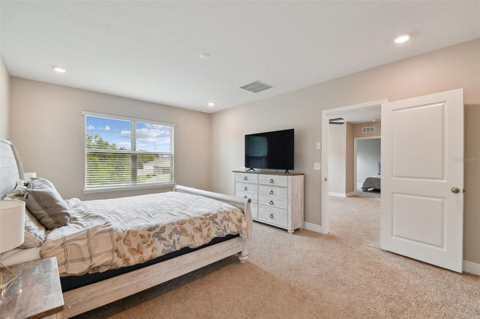 Bedroom 5 -Primary