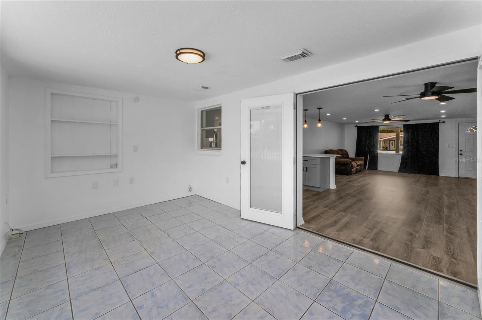 Family Room5022 Forest Hills Dr, Holiday FL