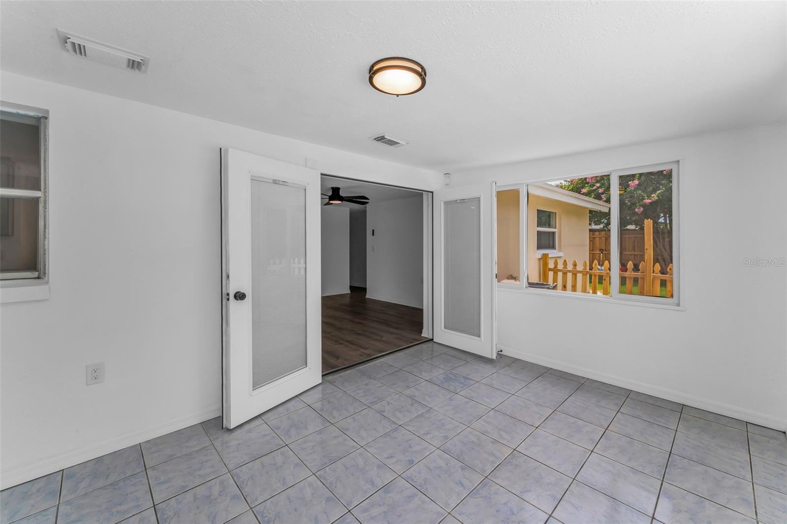 Family Room5022 Forest Hills Dr, Holiday FL