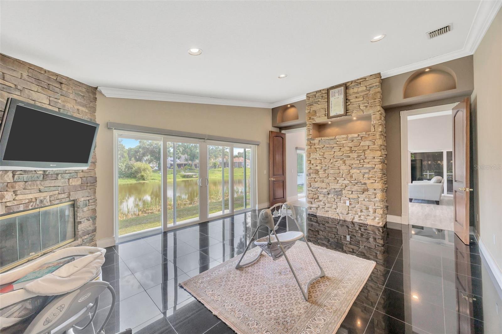 Bonus Room