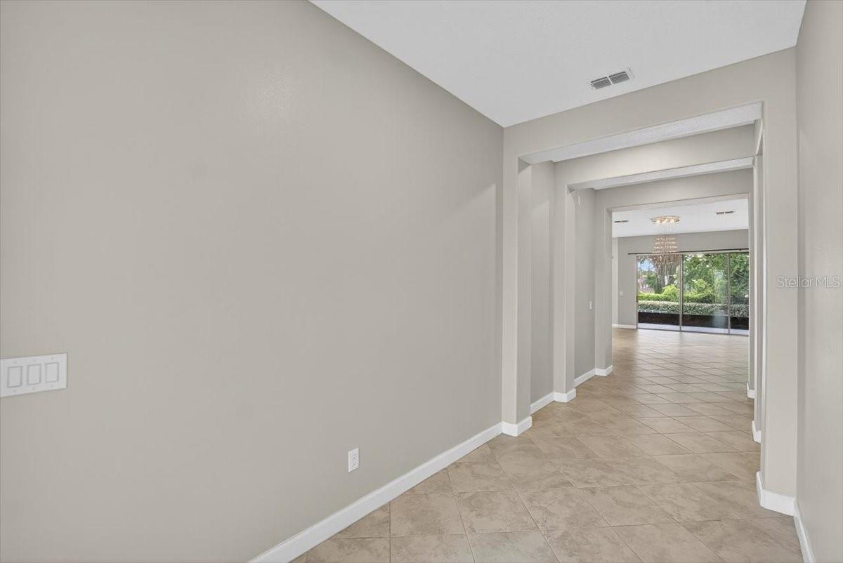 2781 hilliard dr weseley chapel FL 33543