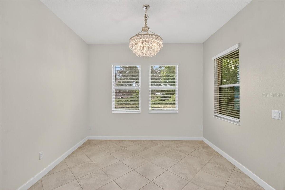 2781 hilliard dr weseley chapel FL 33543