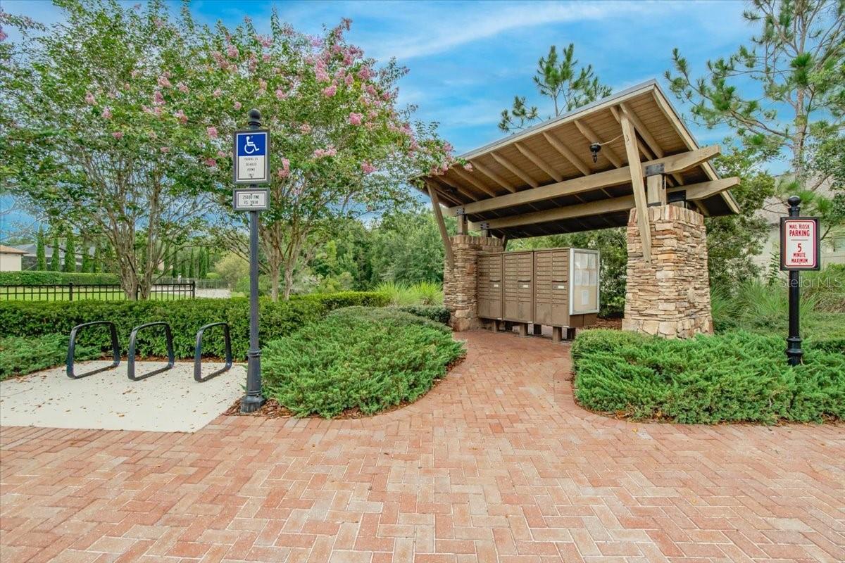 2781 hilliard dr weseley chapel FL 33543